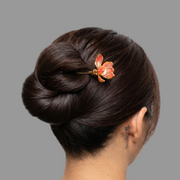 Luminous Bloom | 14k Gold Plated Copper & Shell Pearl Hairpin