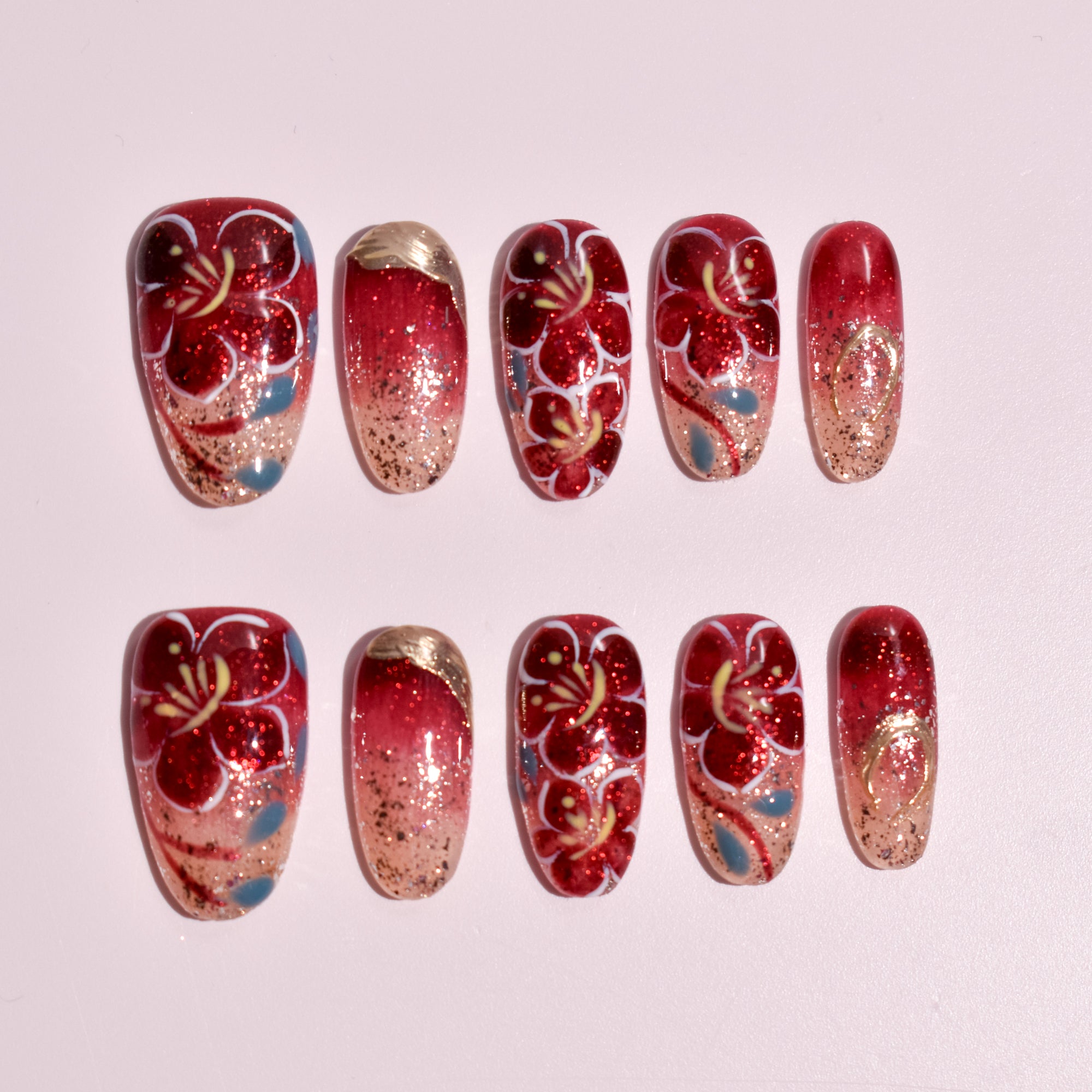 Aka Botan no Mai | Red Floral Oval Press-On Nails
