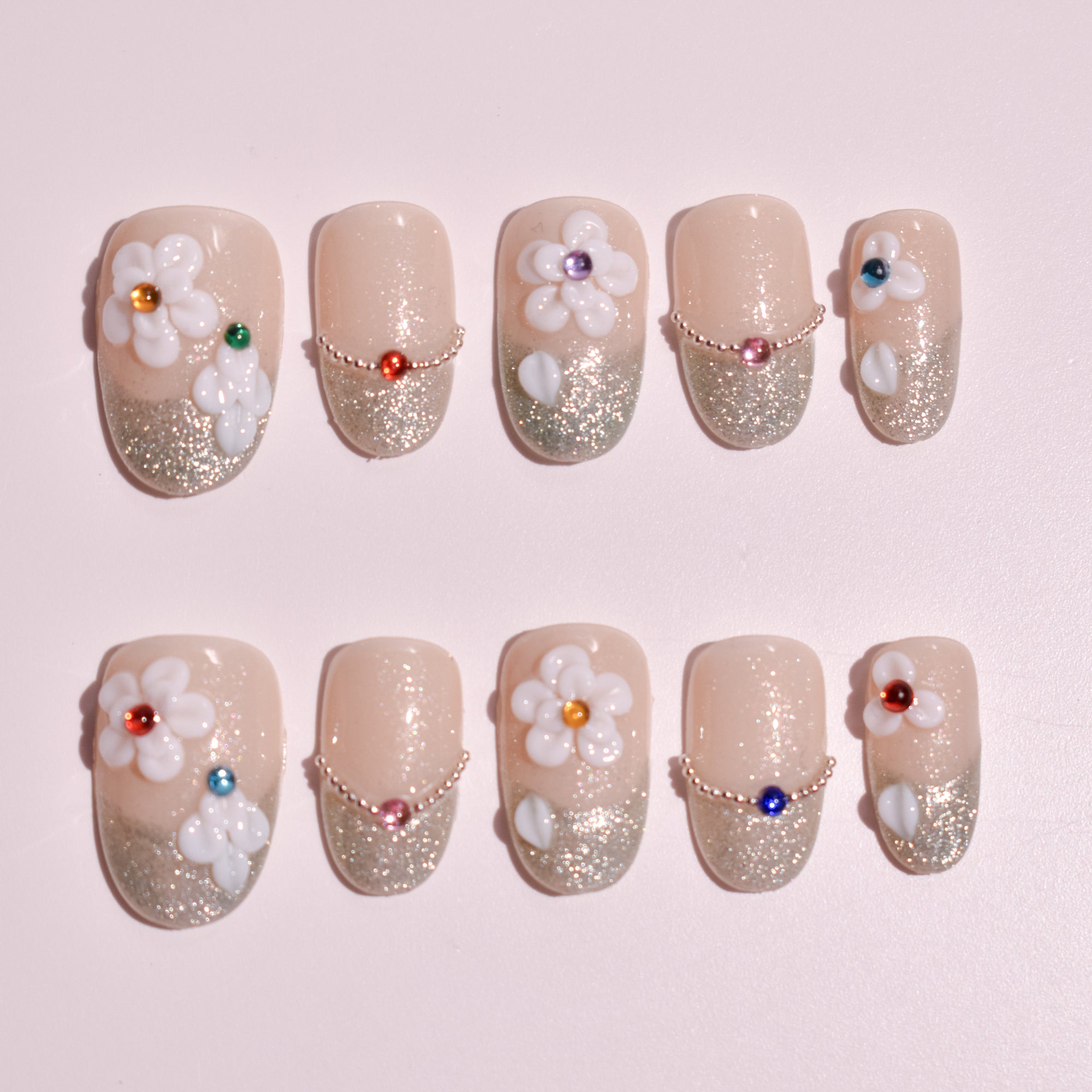 Aurora Daisy Chain | Medium Oval Nude Glitter Floral Press-On Nails
