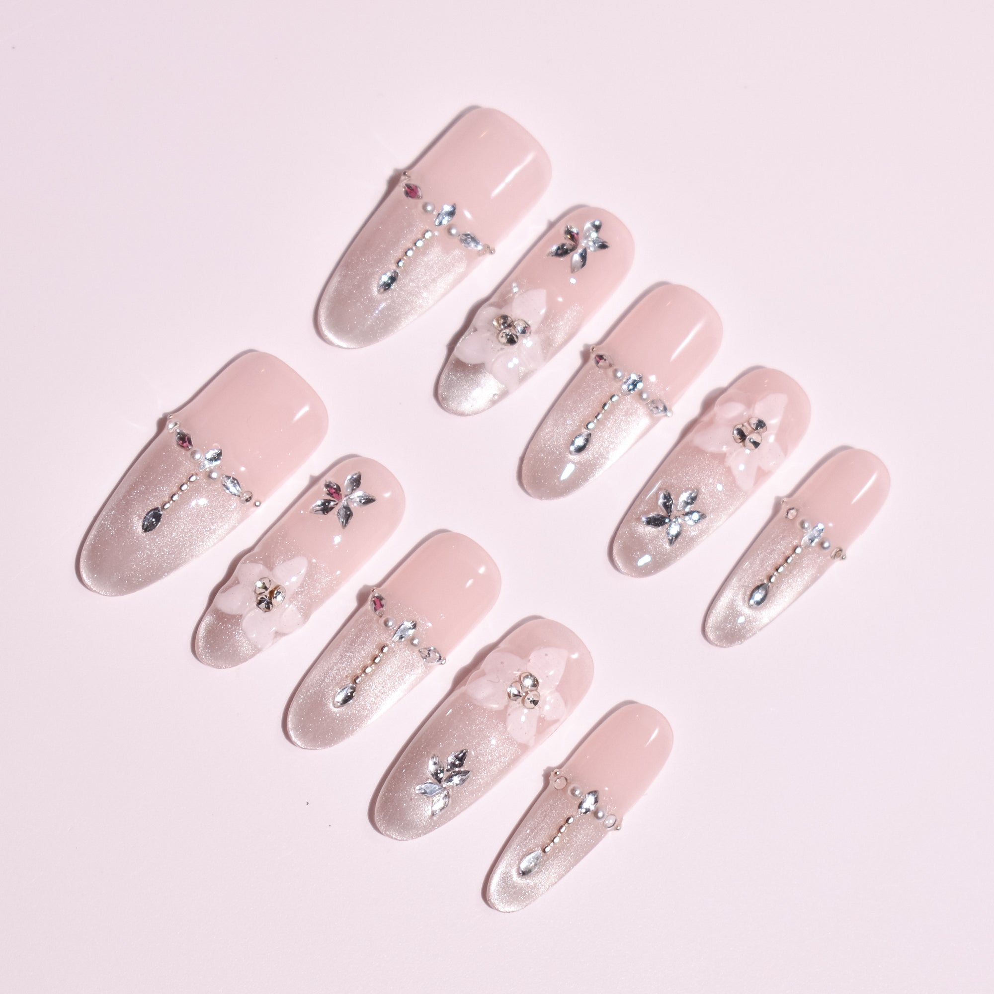 Shirayuki Ribbon | Handmade Press-on Nails | Custom Japanese Nail Art