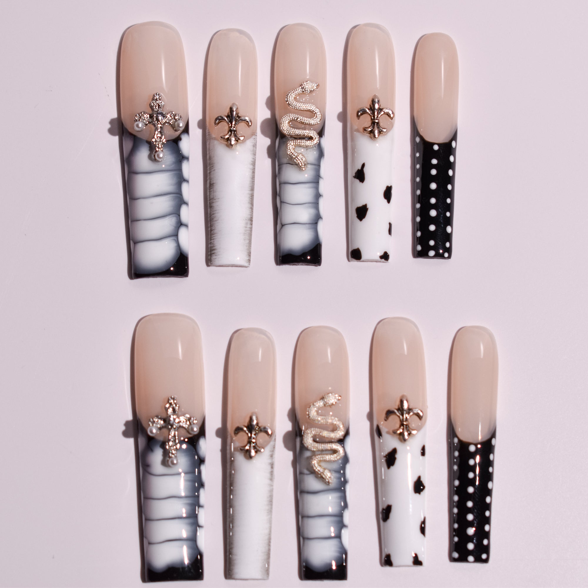 Noir Reliquary XL | B1R74