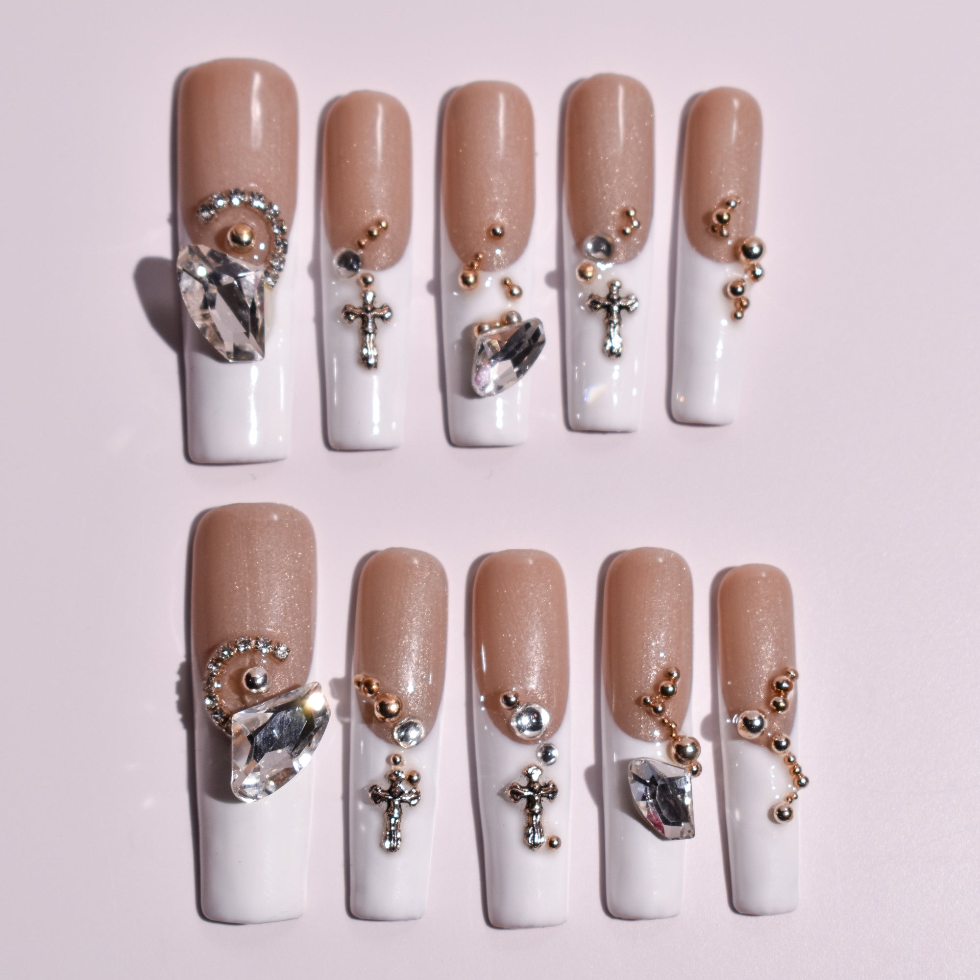 Gilded Sanctuary XL | B1R71