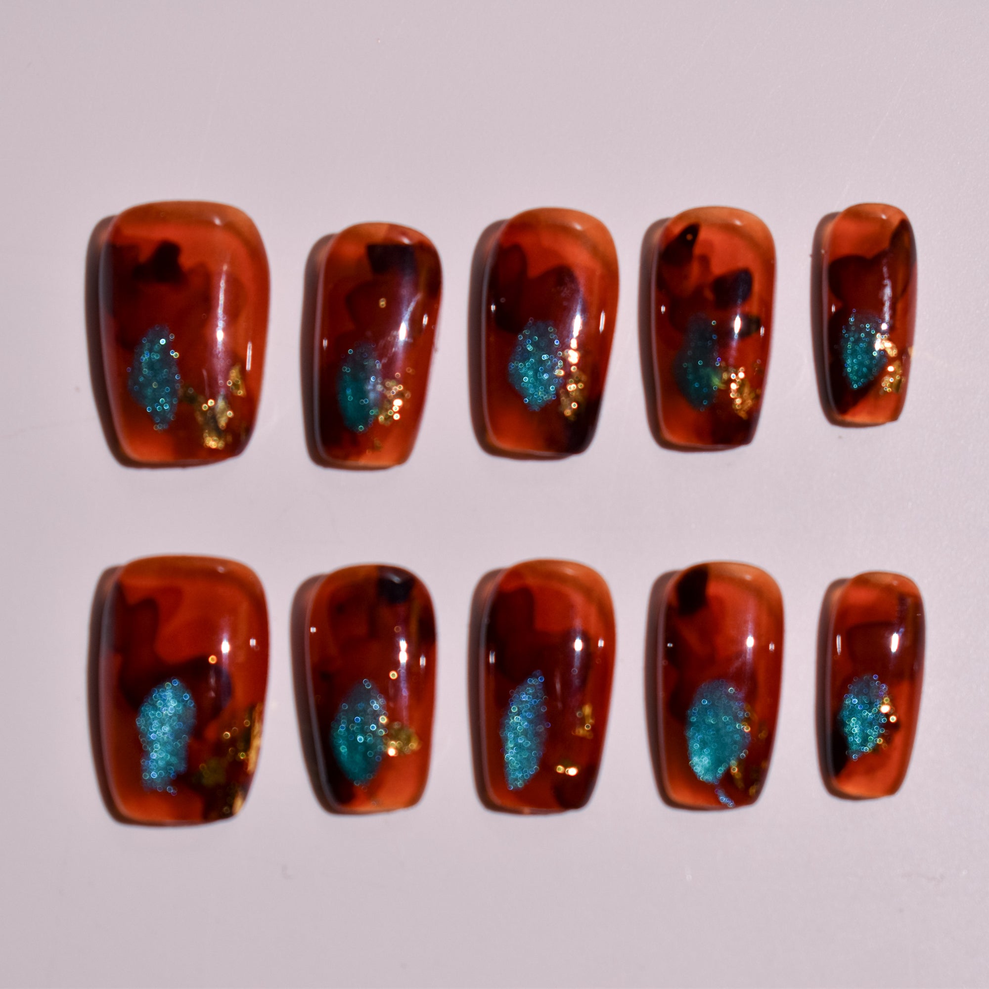 Amber Eclipse | B1R56