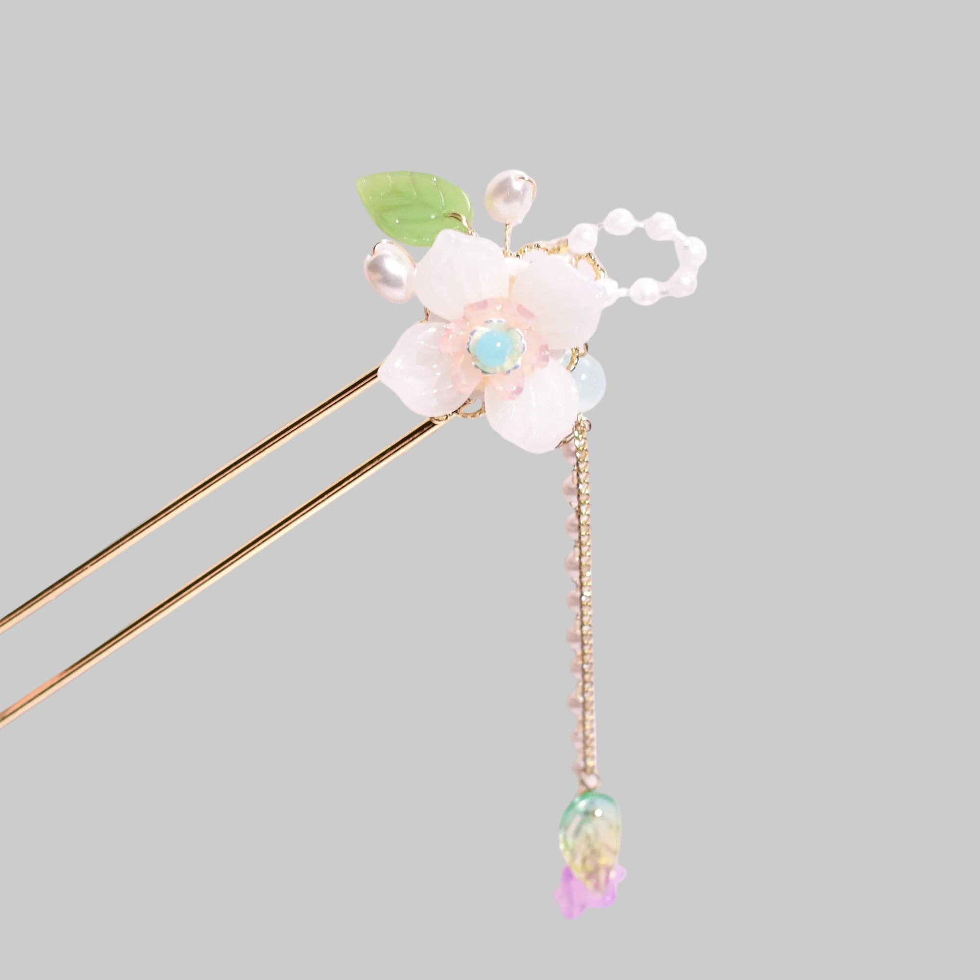 Etheric Seafoam Bloom | Iridescent Glass Kanzashi Hairpin