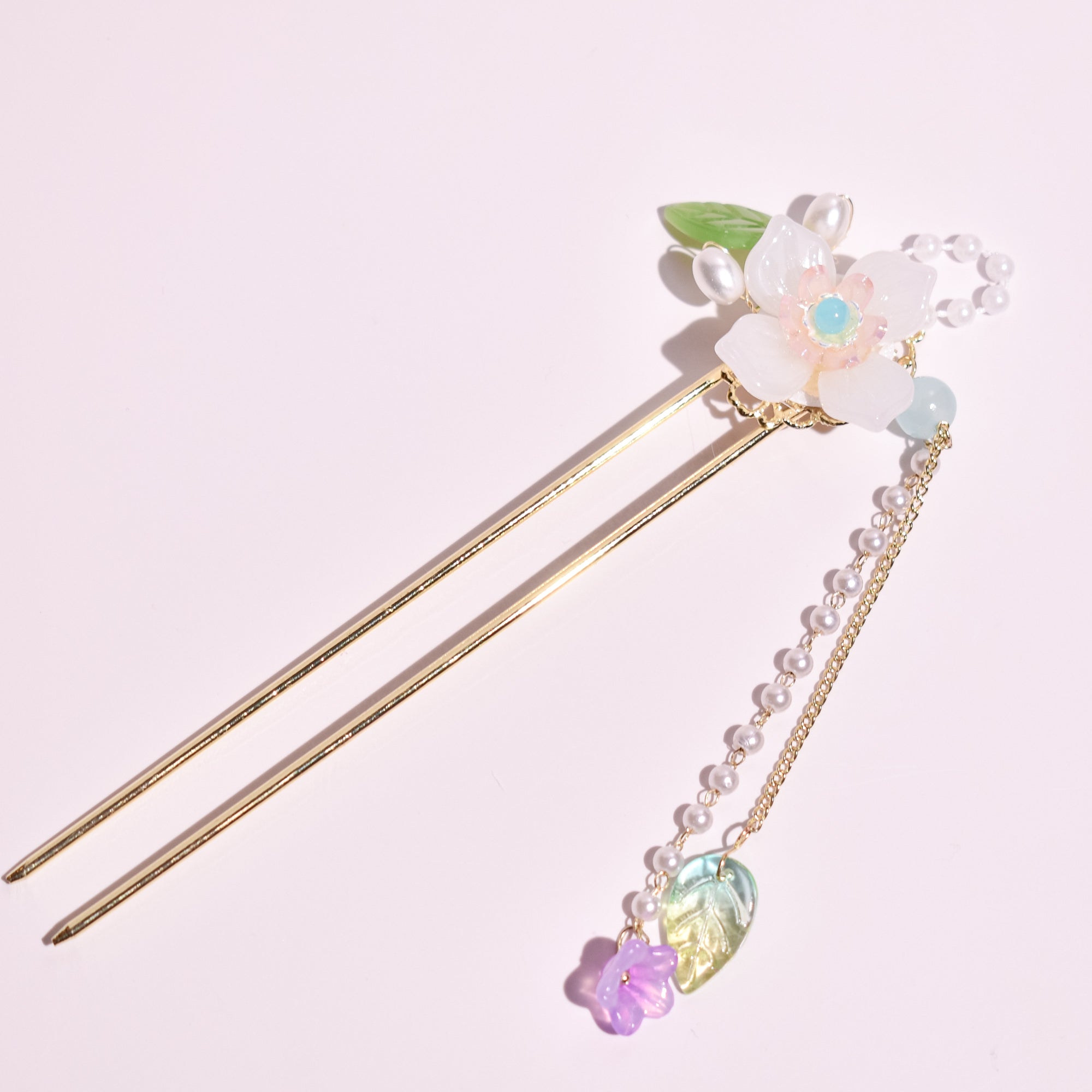 Etheric Seafoam Bloom | Iridescent Glass Kanzashi Hairpin