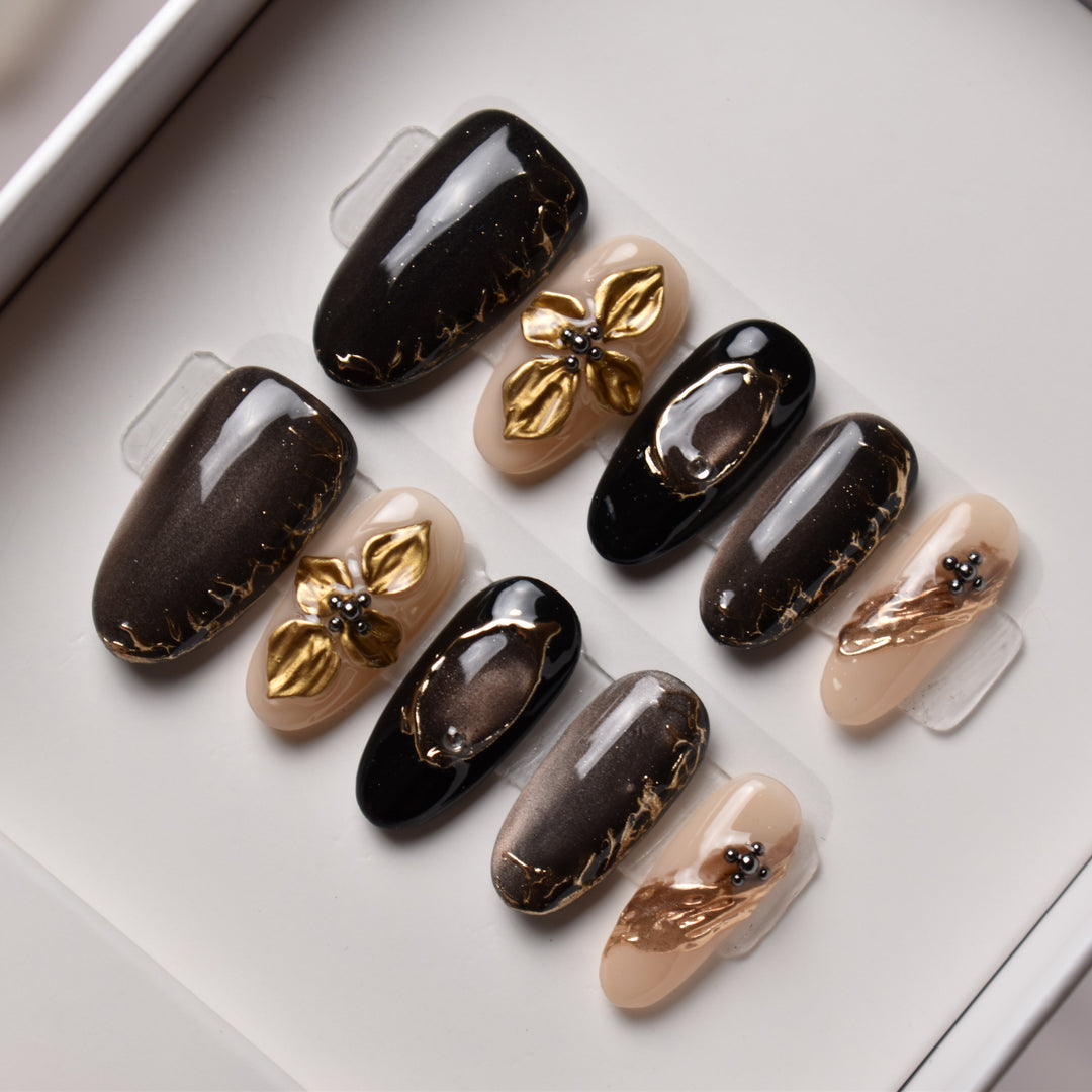 KUROKIN KINTSUGI (黒金金継ぎ) – “Black and Gold Mending” B1O14