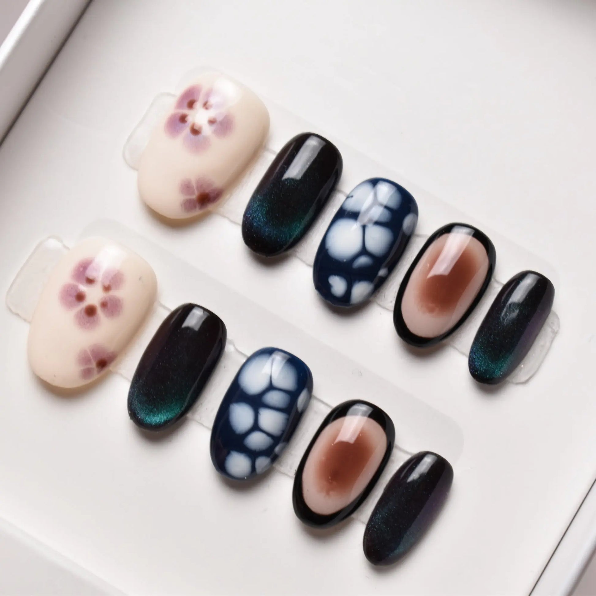 Komon no Umi (小紋の海) – “Patterned Sea” Bling Empire Nails