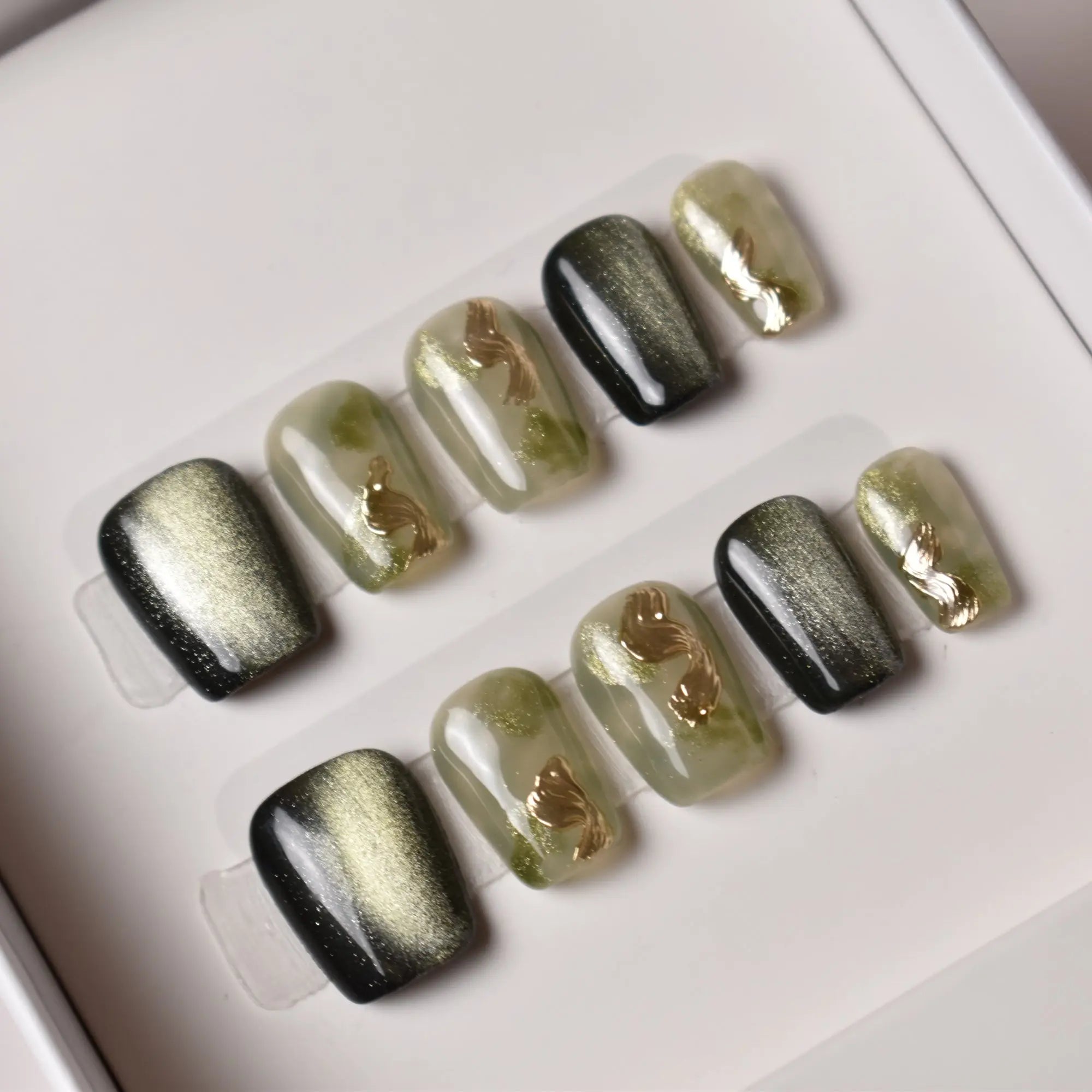 Midori no Umi (緑の海) – “Green Sea”  B1R23 Bling Empire Nails