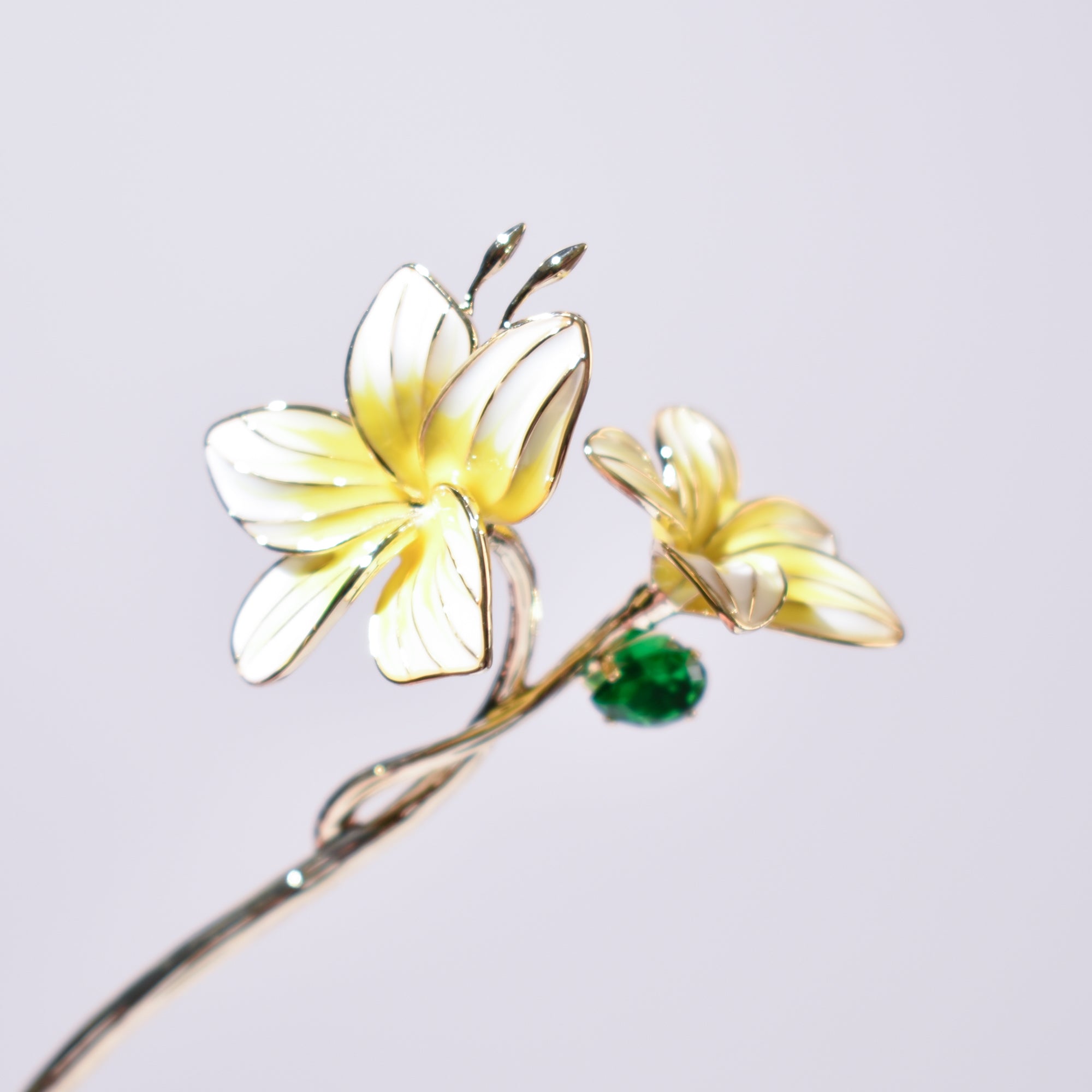 Golden Plumeria Curve | 14k Gold Plated Copper Hawaiian Bloom Hairpin